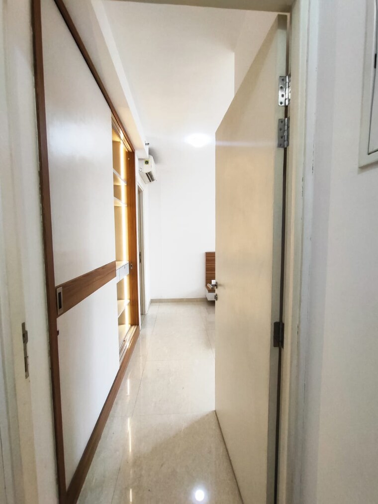 undefined, hiranandani-eagleridge-wing-b 2 Bedroom 710 Sq.Ft. Apartment In Thane West Thane 8785621