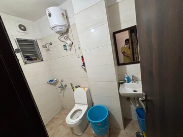 Bathroom in 2 BHK Builder Floor at Sector 43 – for Rent