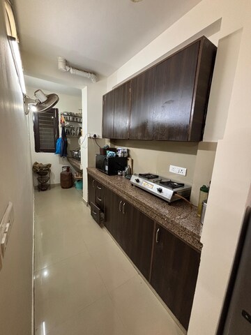 Kitchen in 2 BHK Builder Floor at Sector 43 – for Rent