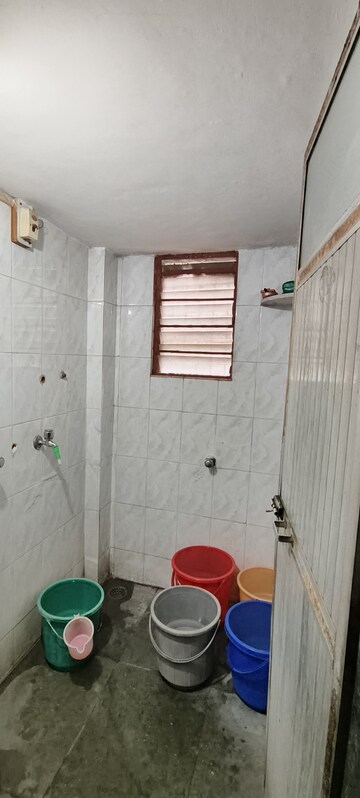 Bathroom in 1 BHK Apartment at Dombivli West – for Rent