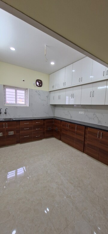 Furnished Amenities in 3 BHK Builder Floor at Miyapur – for Rent