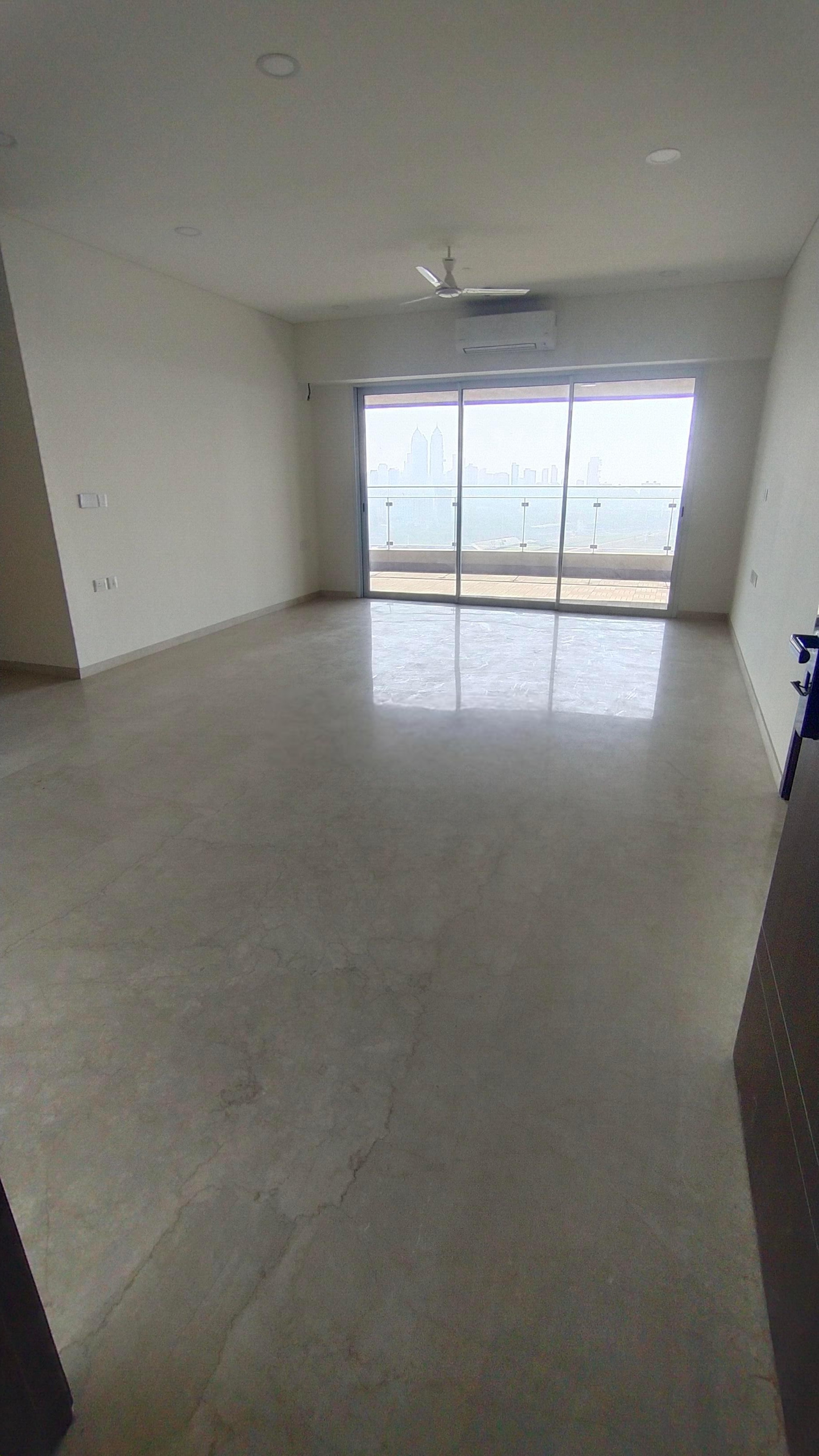 3 BHK + Servant Room Apartment For Rent in Lokhandwala Minerva Mahalaxmi