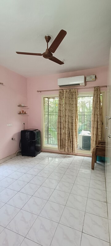 Living Room in 3 BHK Apartment at DDA Rosewood Apartments, Vasant Kunj – for Rent
