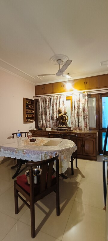 Master Bedroom in 3 BHK Apartment at DDA Rosewood Apartments, Vasant Kunj – for Rent