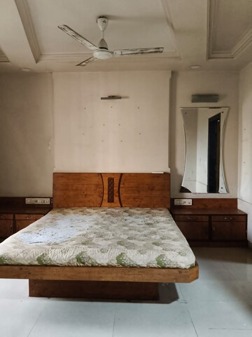 Bedroom in 3 BHK Apartment at Pradnya Apartment Vakola, Vakola – for Rent