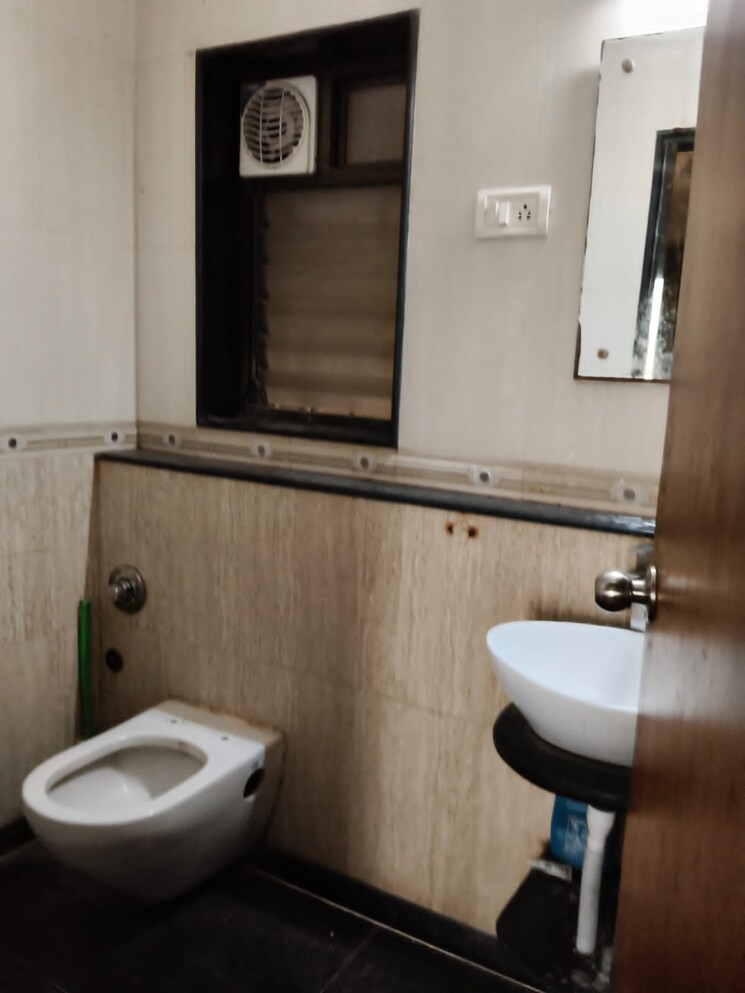 Bathroom, pradnya-apartment-vakola 3 Bedroom 1200 Sq.Ft. Apartment In Vakola Mumbai 8785695