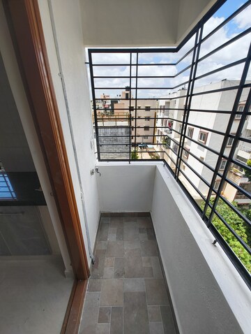 Balcony in 1 BHK Builder Floor at PSS Plaza, New Thippasandra – for Rent