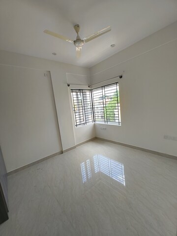 Room in 1 BHK Builder Floor at PSS Plaza, New Thippasandra – for Rent