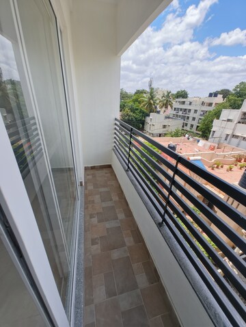 Balcony in 1 BHK Builder Floor at PSS Plaza, New Thippasandra – for Rent