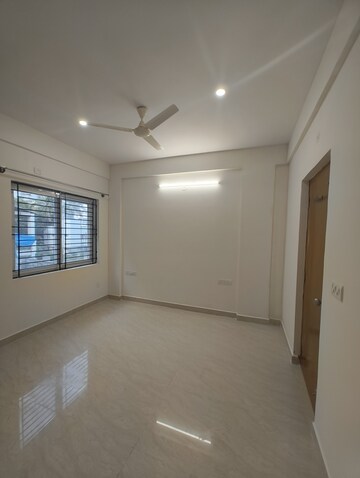 Room in 2 BHK Builder Floor at Lakshmi Nilayam Indiranagar, Indiranagar – for Rent