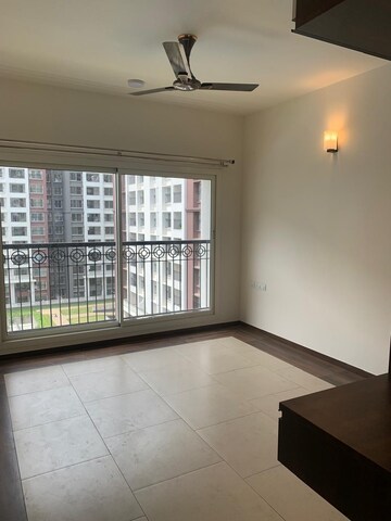 Room in 4 BHK Apartment at Sobha Windsor, Whitefield – for Rent