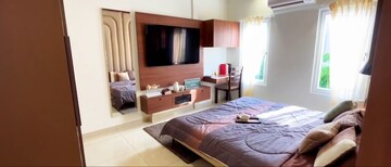 4 BHK Apartment For Sale in Padur