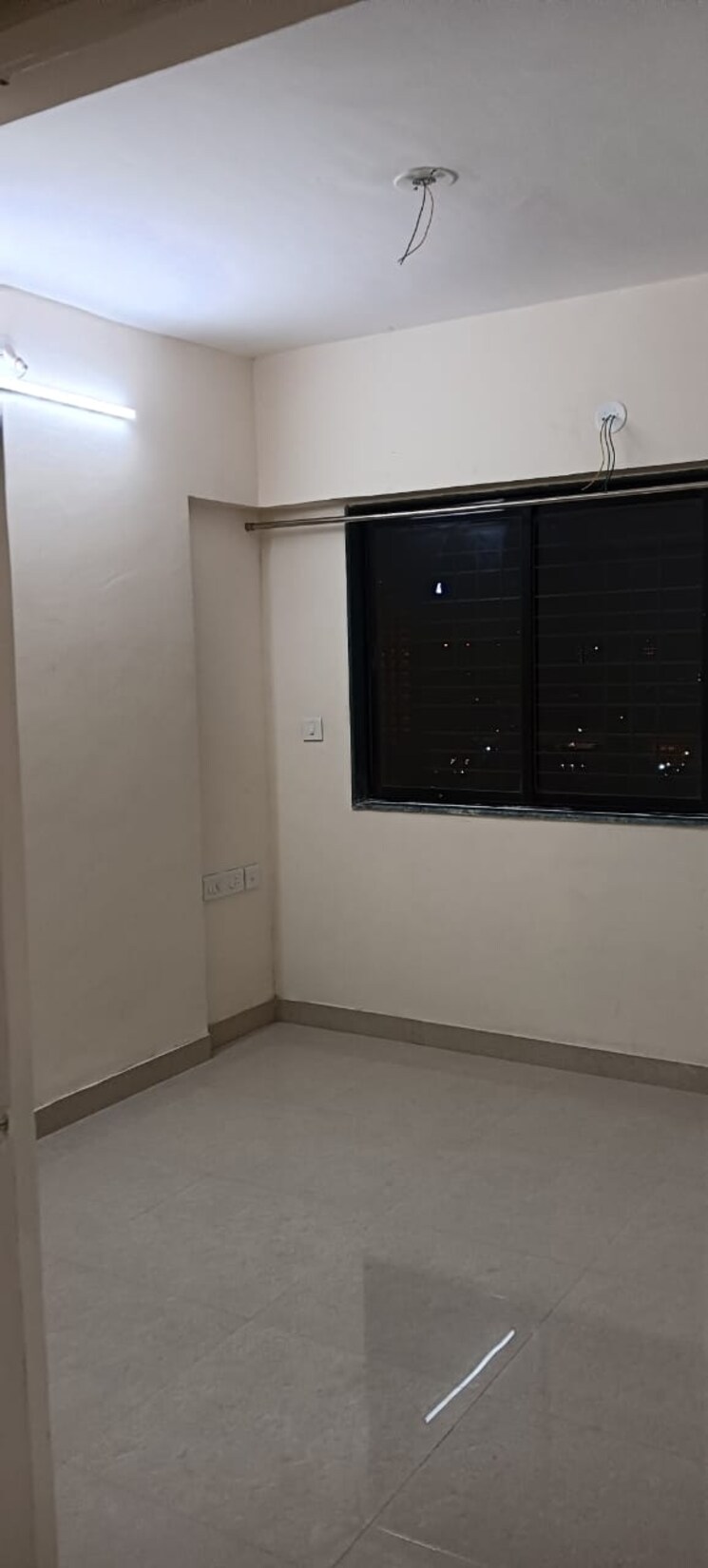 Room, patrachawl-mhada 2 Bedroom 700 Sq.Ft. Apartment In Goregaon West Mumbai 8785798