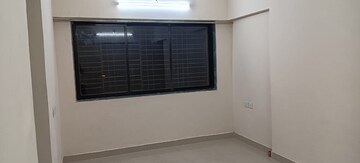 Room in 2 BHK Apartment at Patrachawl Mhada, Goregaon West – for Rent