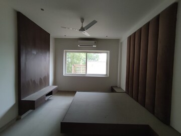 Bedroom in 4 BHK Villa at Grand Boulevard, Gachibowli – for Rent