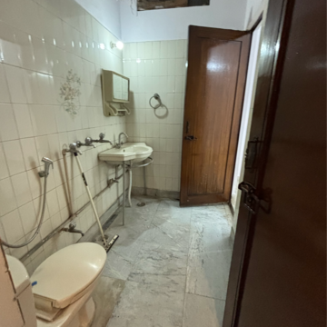 Bathroom in 2 BHK Builder Floor at Malviya Nagar – for Rent
