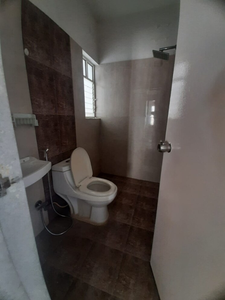 Bathroom, balewadi 2 Bedroom 850 Sq.Ft. Apartment In Balewadi Pune 8785836