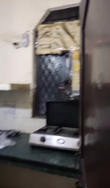 Furnished Amenities in 1 RK Builder Floor at West Patel Nagar – for Rent