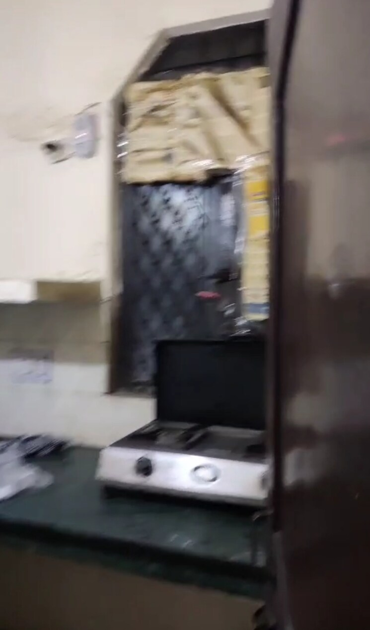 undefined, west patel nagar 1 RK 400 Sq.Ft. Builder Floor In West Patel Nagar Delhi 8785839