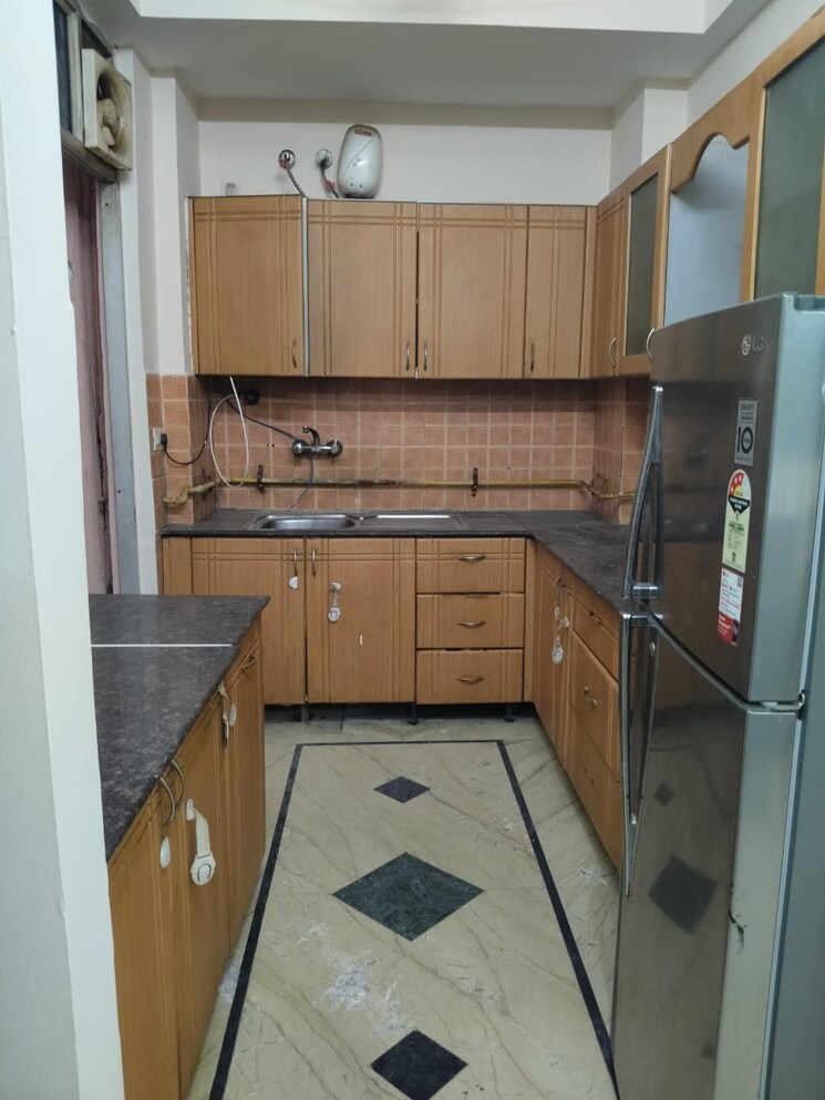 Kitchen, mahagun-maestro 3 Bedroom 1400 Sq.Ft. Apartment In Sector 50 Noida 8785838