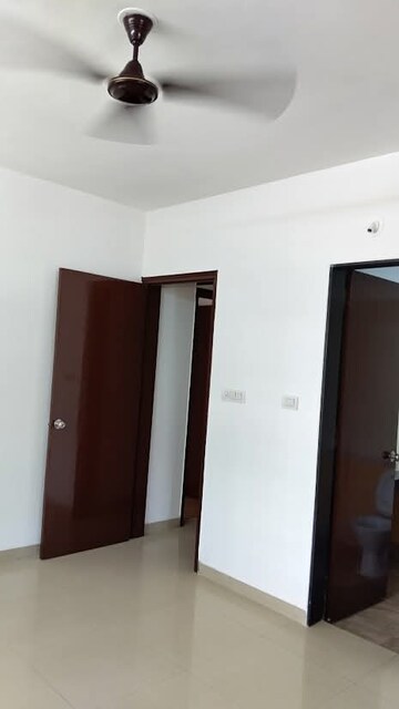 Room in 2 BHK Apartment at The Pearl, Balewadi – for Rent