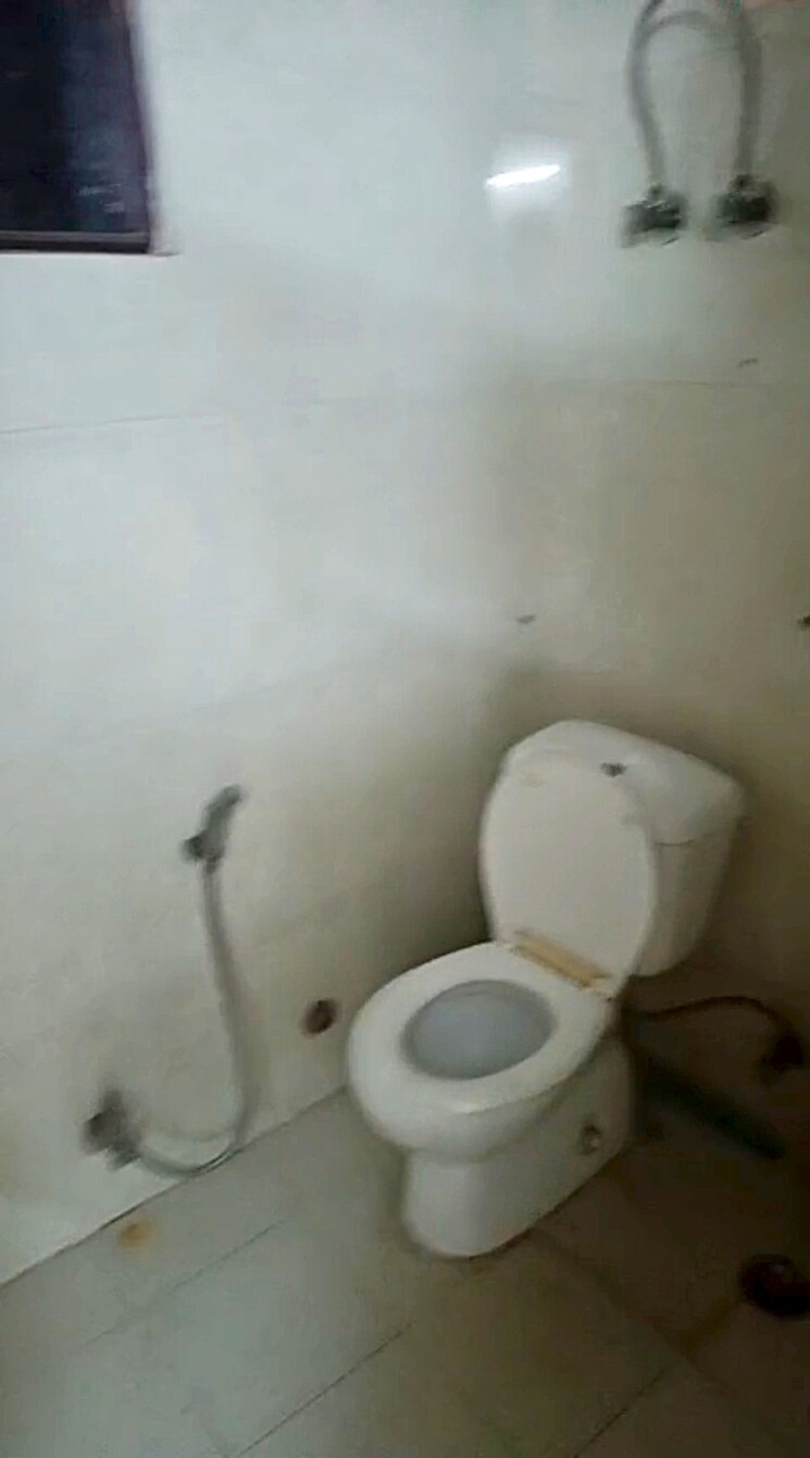 Bathroom, mehrauli 2 Bedroom 1000 Sq.Ft. Builder Floor In Mehrauli Delhi 8785851