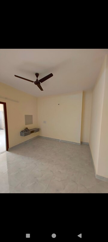 Room in 2 BHK Builder Floor at Kaggadasapura – for Rent