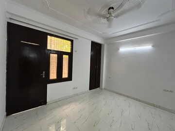 Bedroom in 2 BHK Builder Floor at Saket – for Rent
