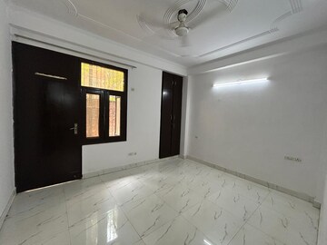 Bedroom in 2 BHK Builder Floor at Saket – for Rent