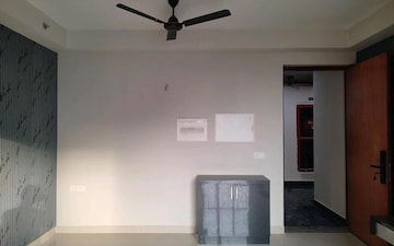 1 BHK Independent House For Rent in Sector 47