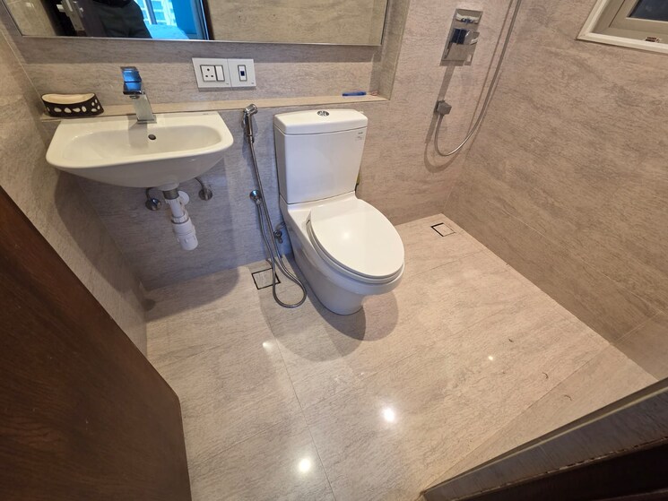 Bathroom, one-hiranandani-park 2.5 Bedroom 942 Sq.Ft. Apartment In Ghodbunder Road Thane 8785892