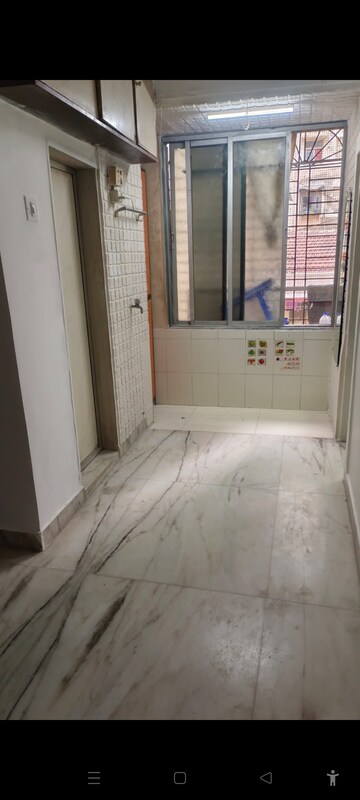 Bedroom in 1 BHK Apartment at Prabhadevi – for Rent