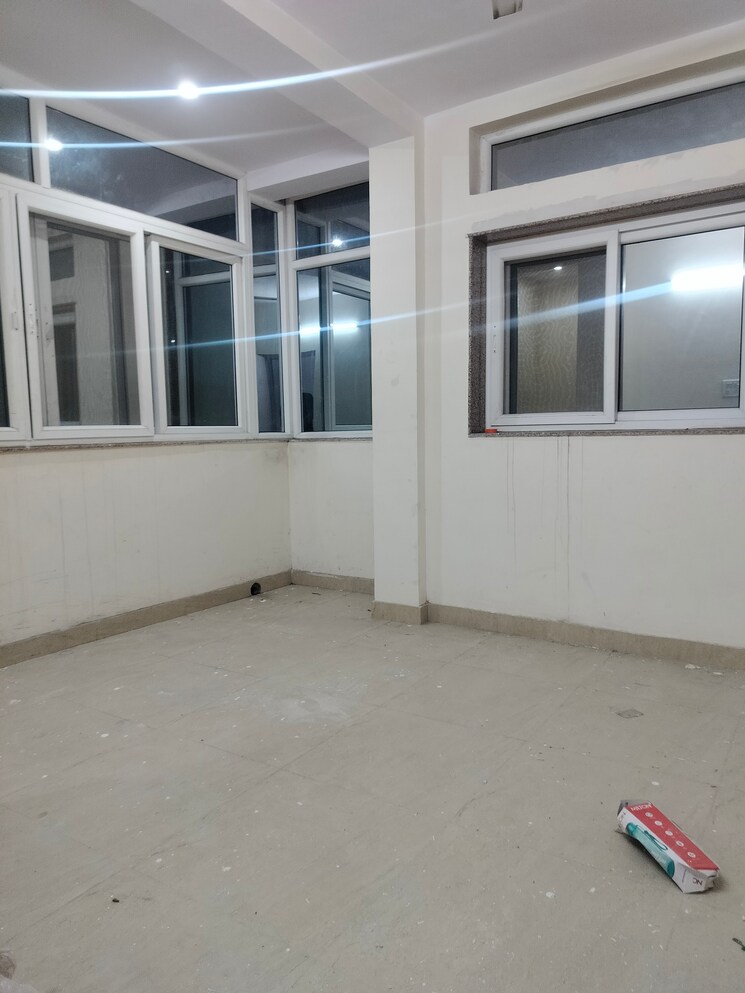 Room, sarita vihar 3 Bedroom 1600 Sq.Ft. Apartment In Sarita Vihar Delhi 8785928