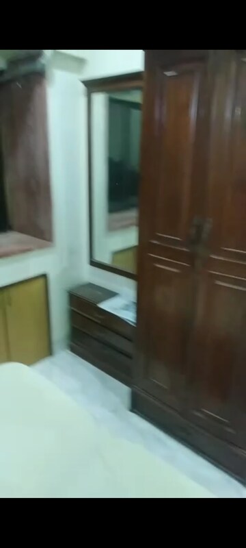 1.5 BHK Apartment For Rent in Shree Sai Complex, Prabhadevi