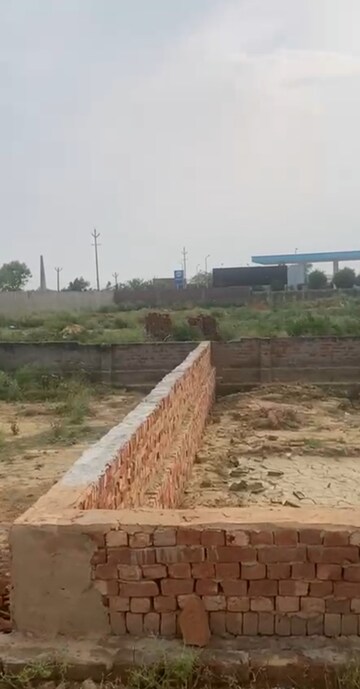  Plot For Sale in Dankaur