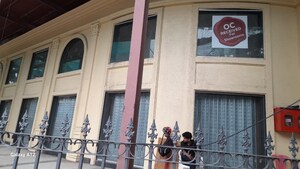  Shop For Sale in Sion East