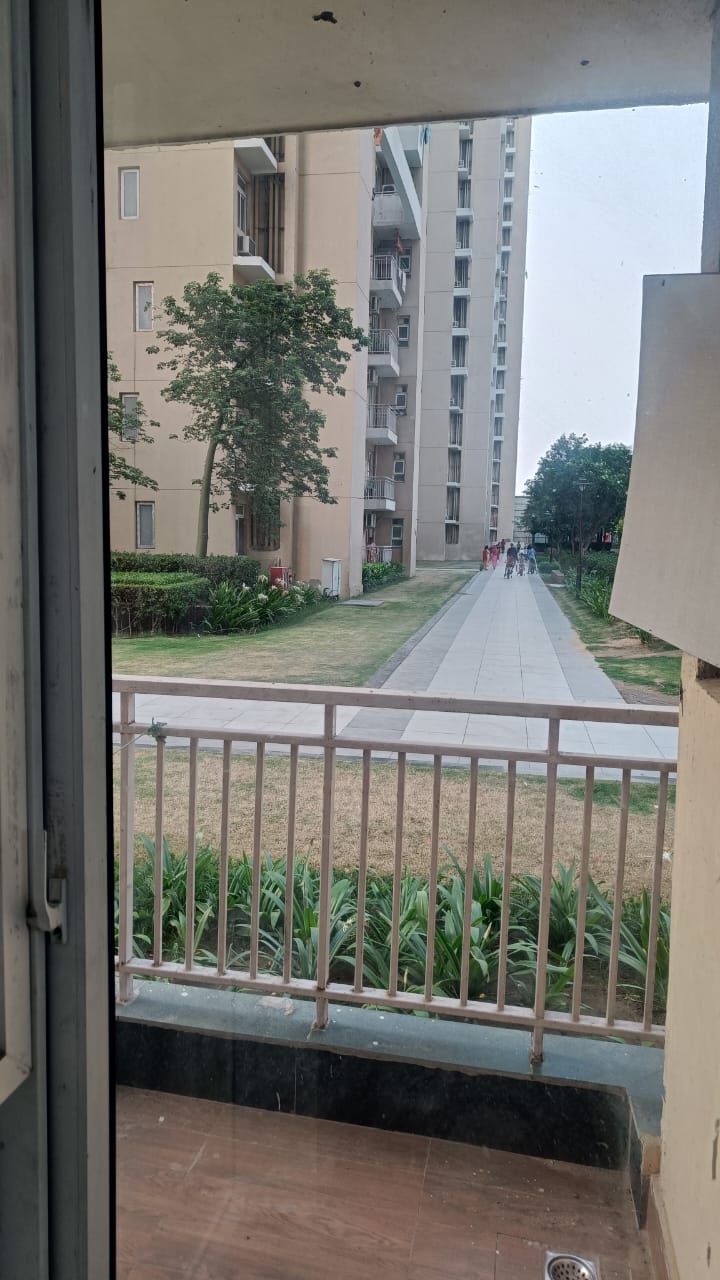 2 BHK Apartment For Rent in BPTP Spacio