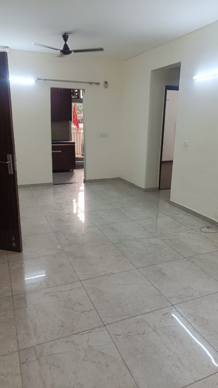 Room, bptp-spacio 2 Bedroom 1090 Sq.Ft. Apartment In Sector 37d Gurgaon 8785942