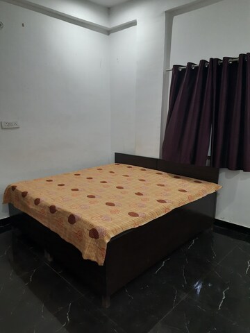 Furnished Amenities in 3 BHK Independent House at Sector 63a – for Rent