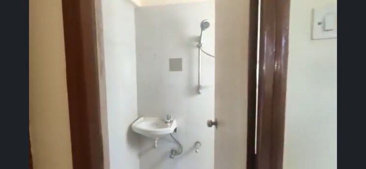 Bathroom, unique-greens-ghodbunder-road 1 Bedroom 423 Sq.Ft. Apartment In Ghodbunder Road Thane 8785951