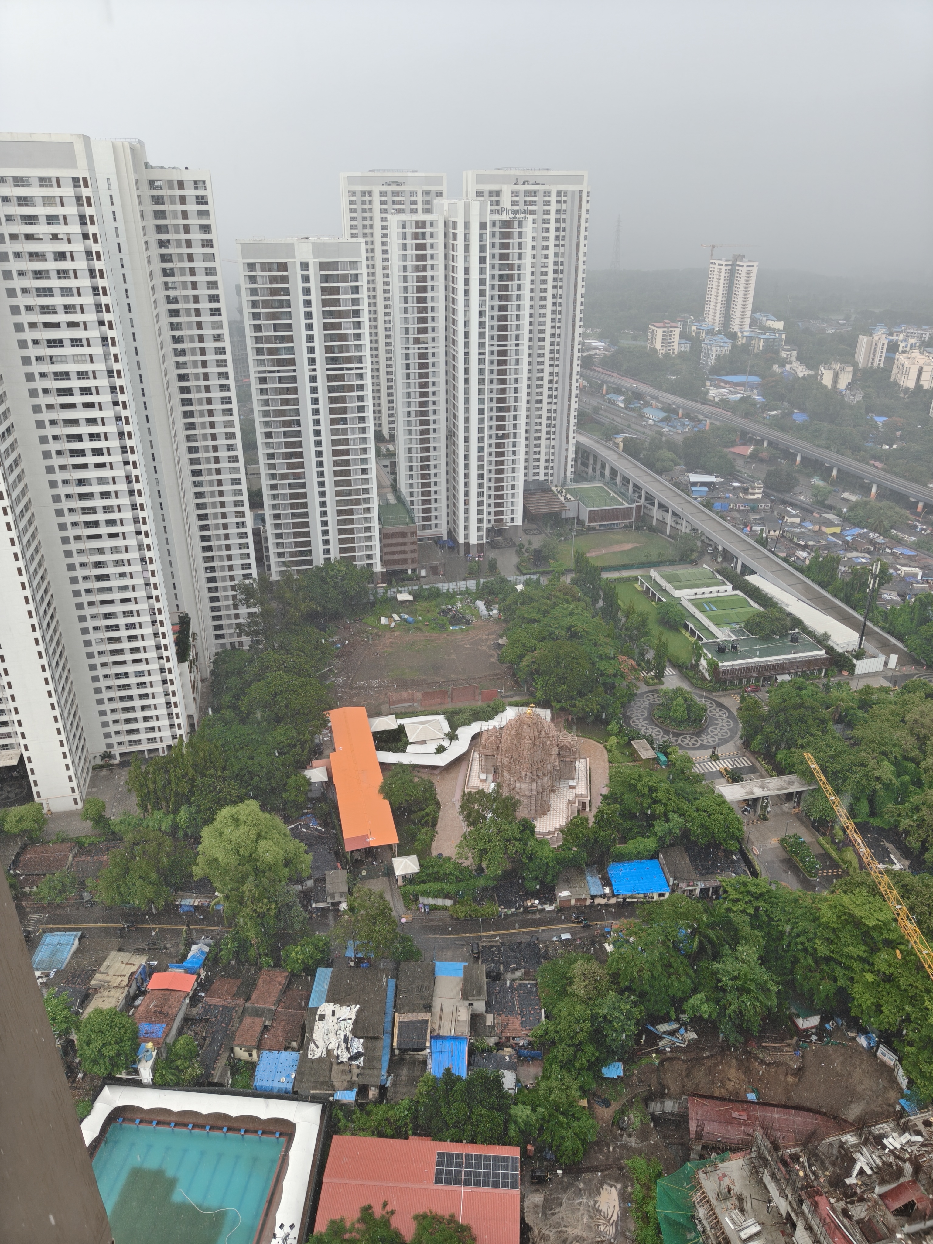 1 BHK + Pooja Room 635 Sq.Ft. Apartment in Runwal Eirene