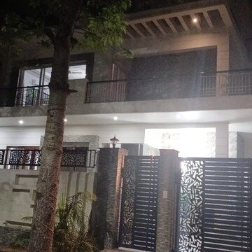 2 BHK Independent House – Exterior View View at Alpha 1 RWA, Alpha 1 Greater Noida - for Rent