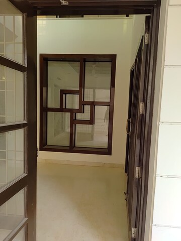 Master Bedroom in 5 BHK Villa at Uppal Southend, Sector 49 – for Sale