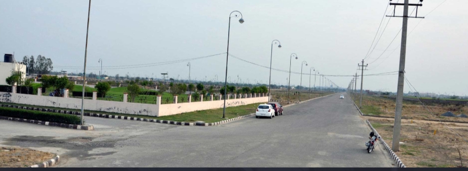 Plot For Sale in Sector 21