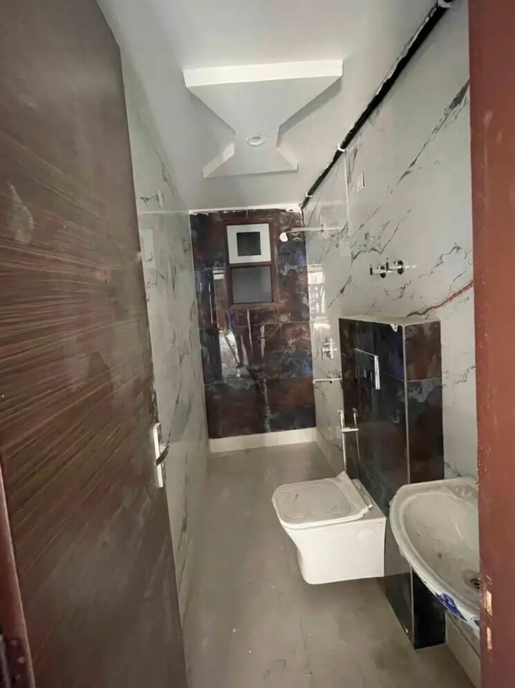 Bathroom, vinayak-elenza-manyawas 4 Bedroom 2000 Sq.Ft. Apartment In Manyawas Jaipur 8786079