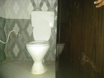 Bathroom in 5 BHK Independent House at Ramamurthy Nagar – for Sale