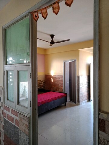 Room in 2 BHK Builder Floor at Kanchan Vihar, Dlf Ankur Vihar – for Rent