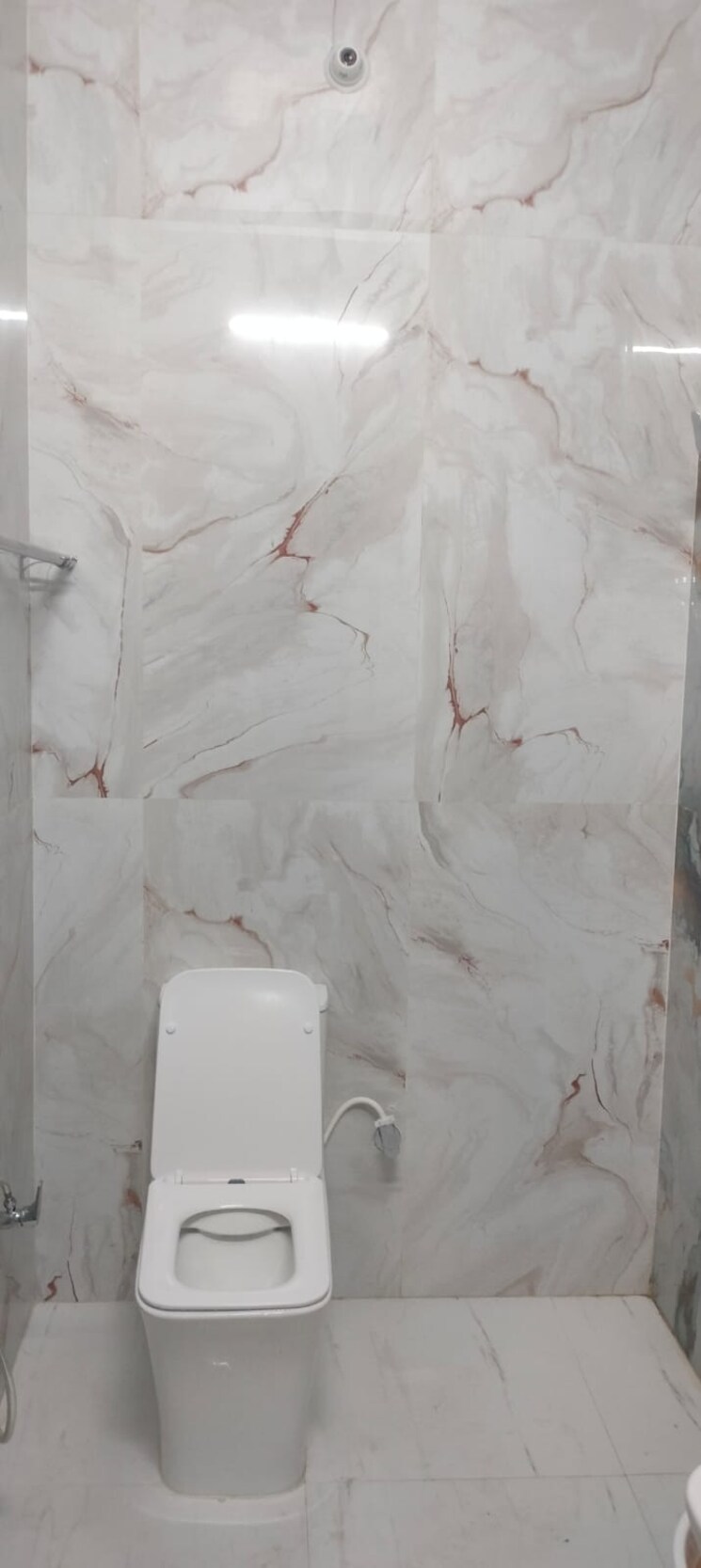 Bathroom, kalyanpur east 3 Bedroom 1600 Sq.Ft. Independent House In Kalyanpur East Lucknow 8786114