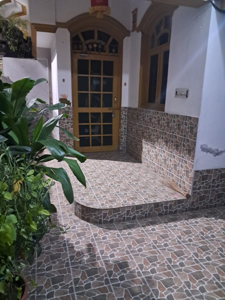 Living Room, kalyanpur east 5 Bedroom 2600 Sq.Ft. Independent House In Kalyanpur East Lucknow 8786135