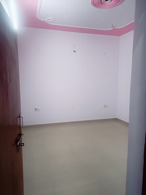 Room in 3 BHK Independent House at Kursi Road – for Sale